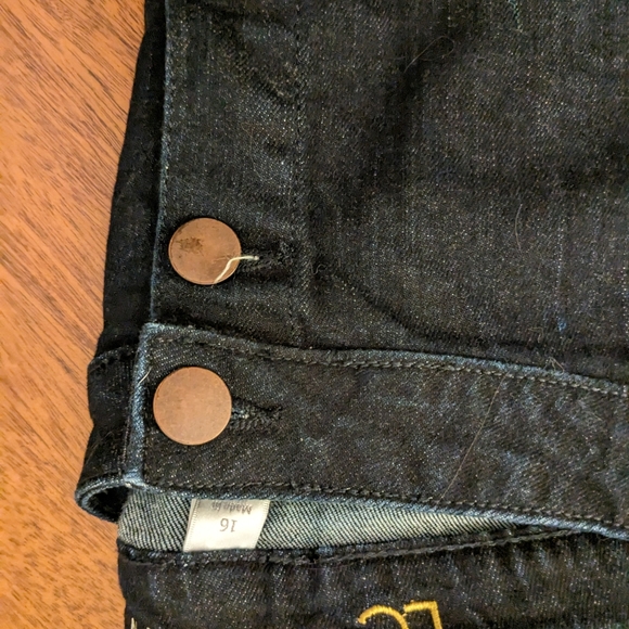 LC Lauren Conrad button mini skirt - Picture 2 of 3